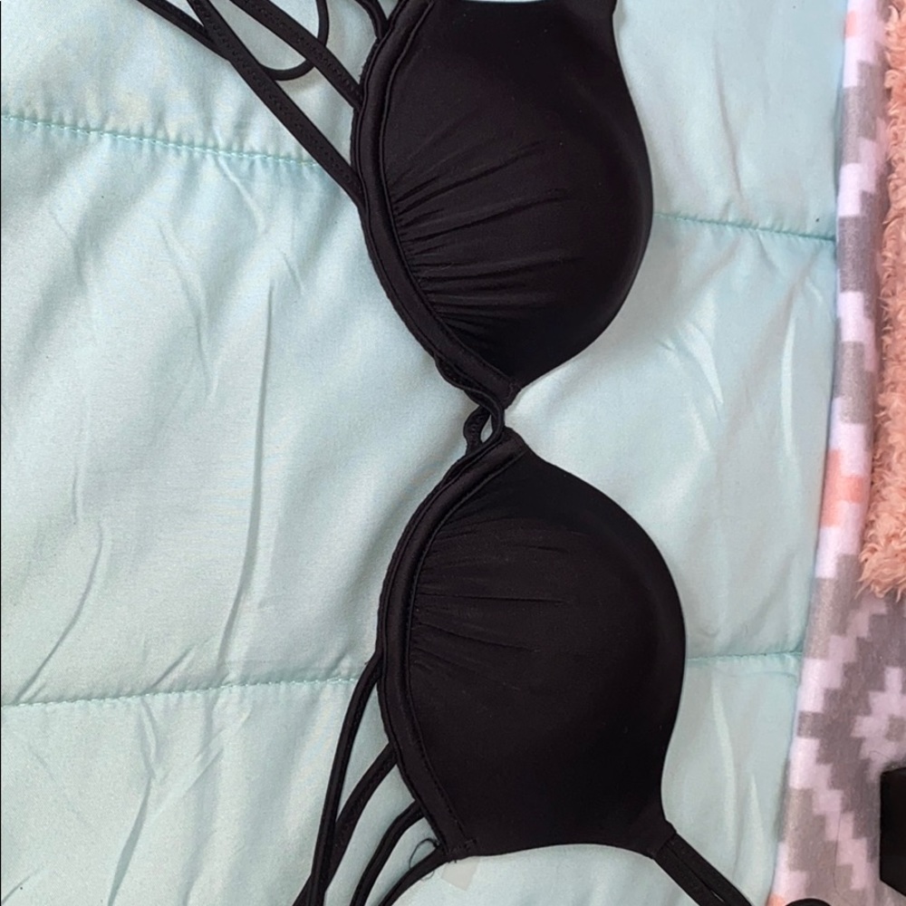 Black strappy bikini